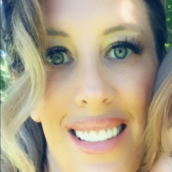 Meet the Posher Other - Meet your Posher, Jen